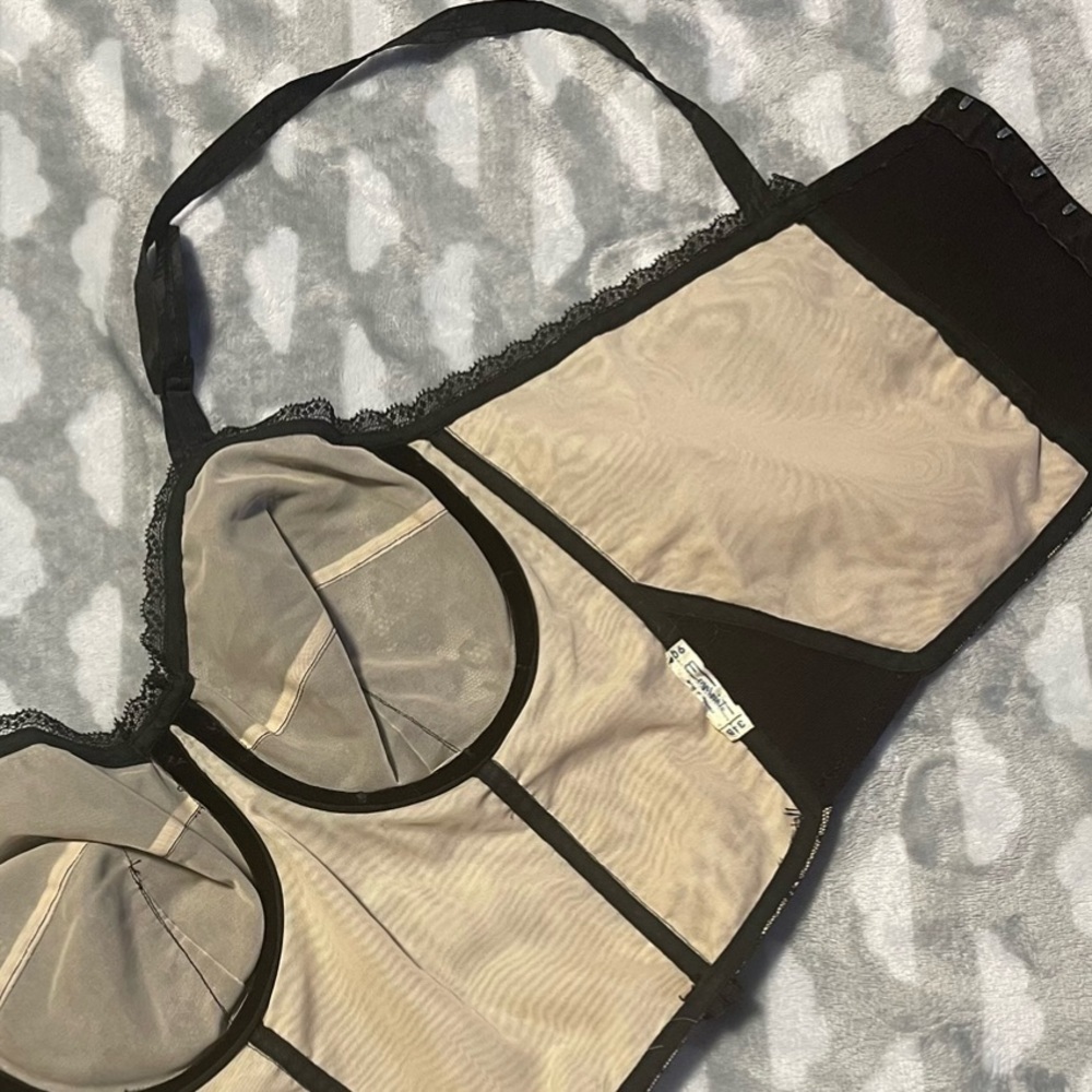*Vintage* Empriente Corset